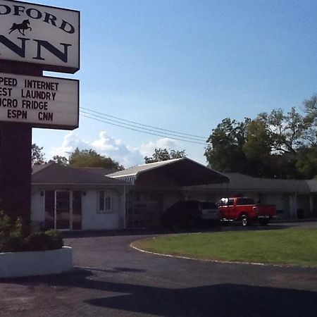 Bedford Inn Shelbyville Exterior foto