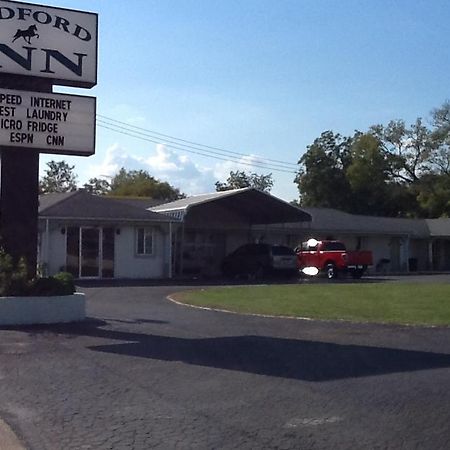 Bedford Inn Shelbyville Exterior foto