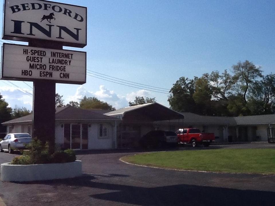 Bedford Inn Shelbyville Exterior foto
