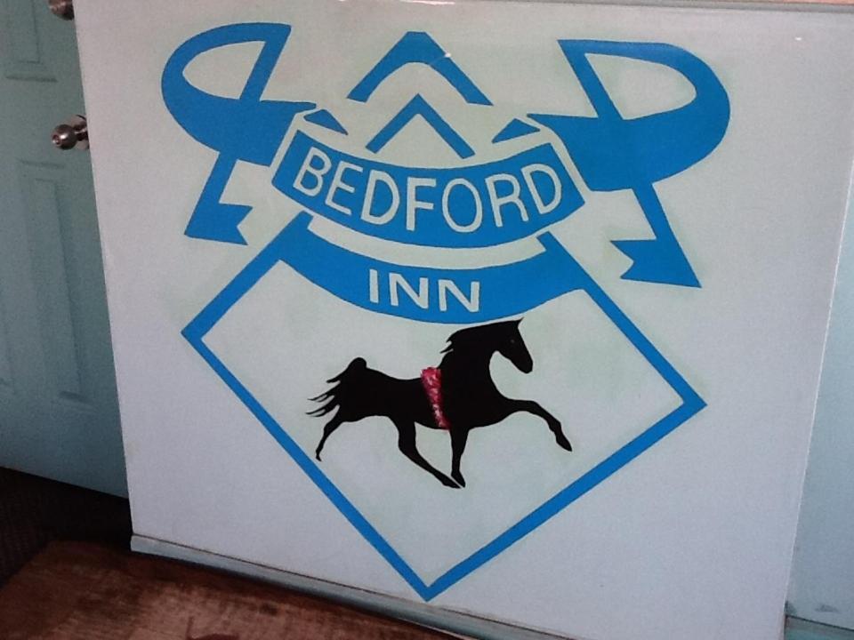 Bedford Inn Shelbyville Exterior foto